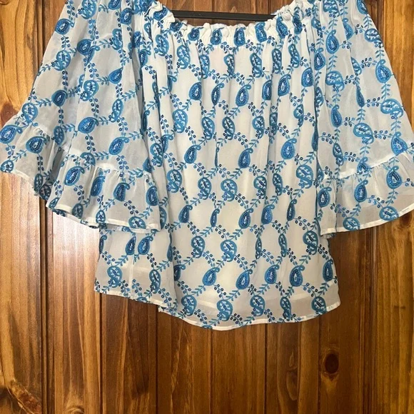 Lilly Pulitzer Blue Paisley sparkle Off-Shoulder Top - Picture 6 of 6